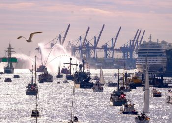 Der Hamburger Hafengeburtstag: Ein Spektakel voller maritimer Tradition und Vielfalt