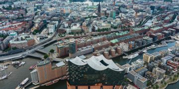 Praktische Reiseinformationen: So kommst du sicher und bequem in die Stadt