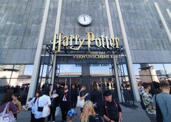Nach über 1,5 Millionen Besucher*innen: Harry Potter und das verwunschene Kind startet 2026 seine letzte Spielzeit im Theater am Großmarkt in Hamburg